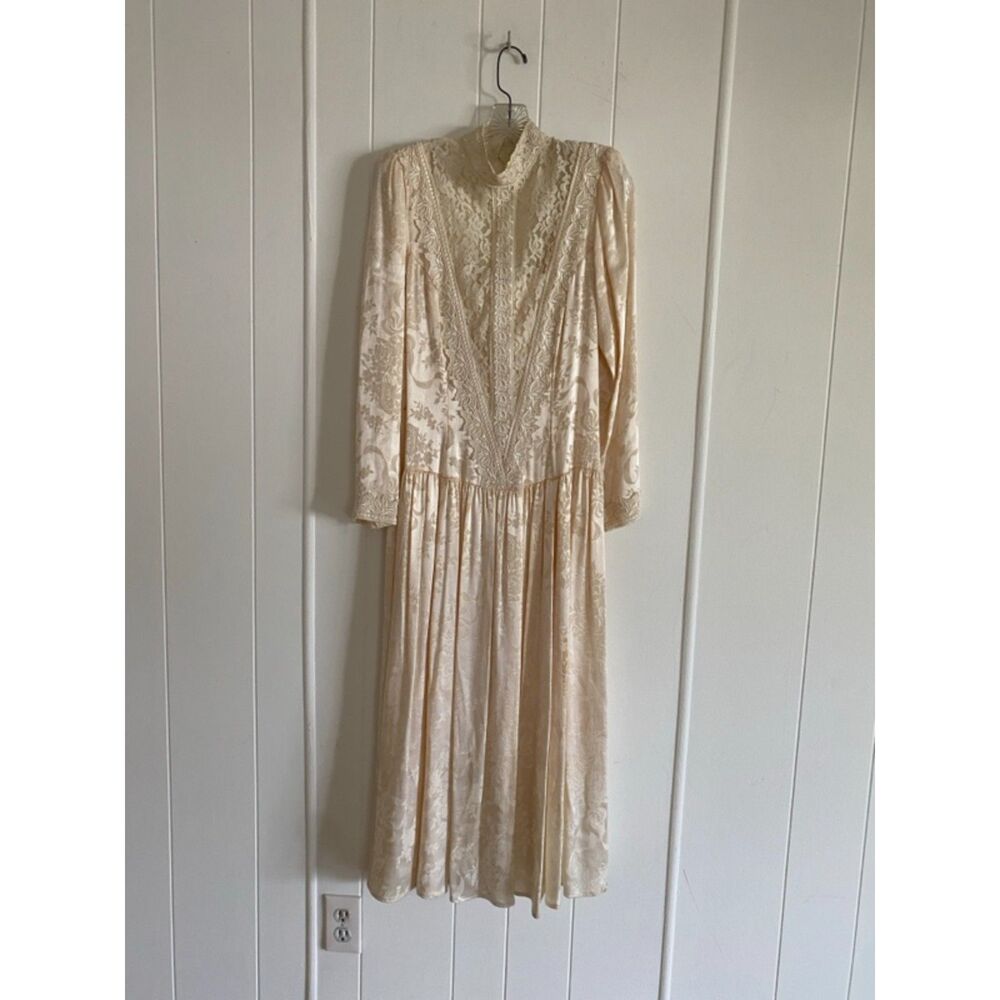 Vintage 80s Jessica McClintock Cream Lace Gown M - Picture 3 of 13